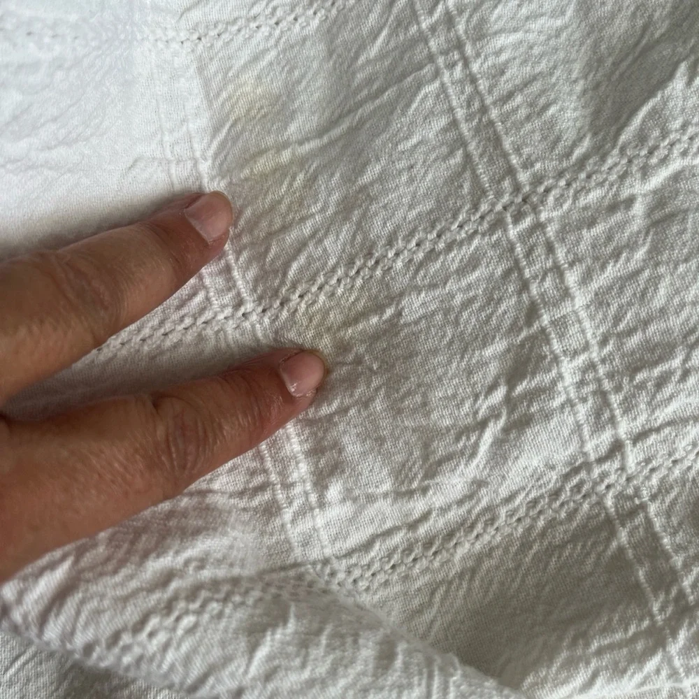 Thyme & Sage Rectangular Tablecloth 100% Cotton White Textured 72”x 52” See pic